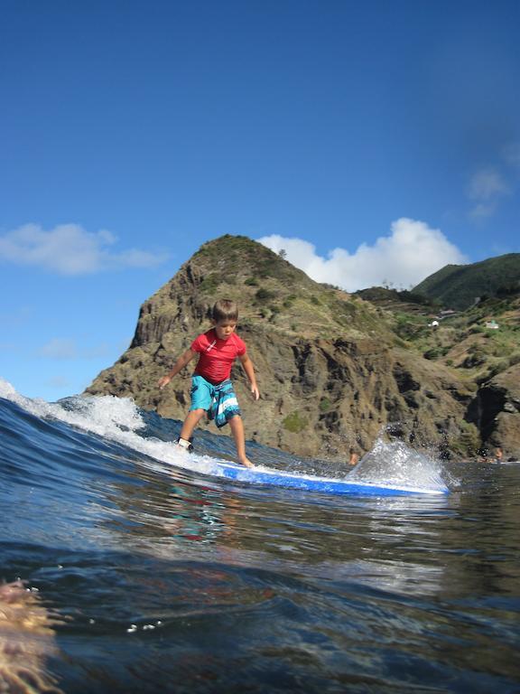 Madeira Surf Camp Hostel Porto Da Cruz Luaran gambar